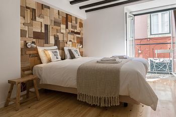 Bairro - By Lu Holidays * Lissabon